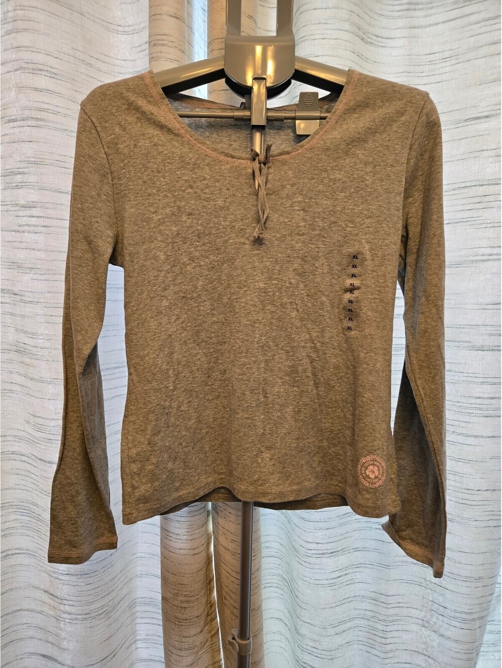 NWT Gap Women's XL Gray Long Sleeve Top Maui Custom Surfboards 100% Cotton